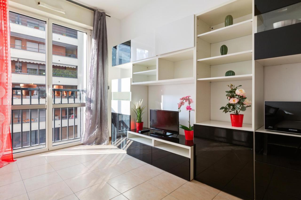 Milano-Rubattino Budget Apartment Buitenkant foto